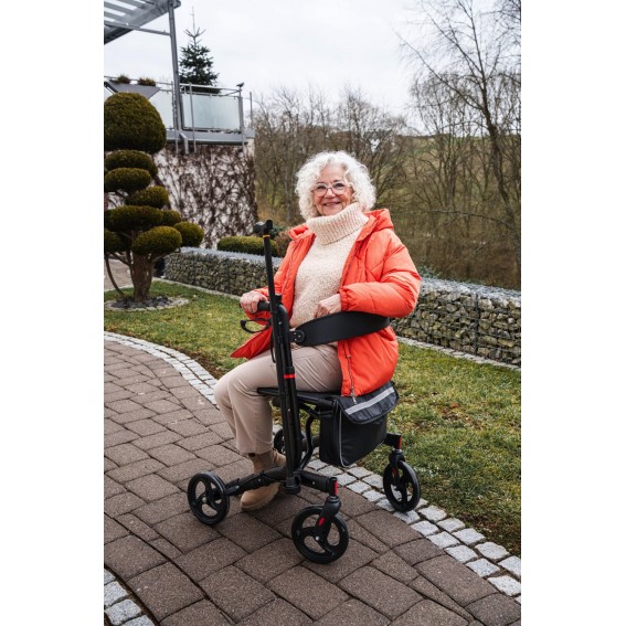 Cadru ajutator pliabil pentru mers cu roti (rolator), Ridder, negru, cu lampa LED, sonerie, suport baston si suport pahar, A134110, Comfort