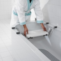 Scaun de baie cu dubla utilizare Ridder, pentru seniori, sustinere maxim 100 kg, A0042001, Cod 38131